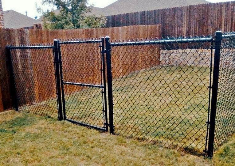 Residential chain link single swing gate Irving TX