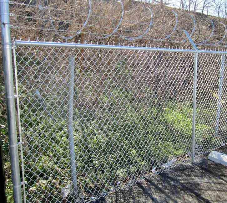 Commercial perimeter fencing Irving TX